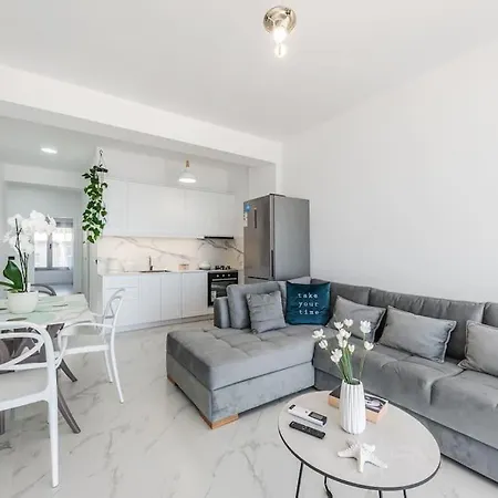 Apartman The Seafront Haven By Ps