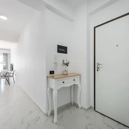 The Seafront Haven By Ps Apartment Durres