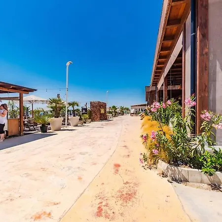 The Seafront Haven By Ps